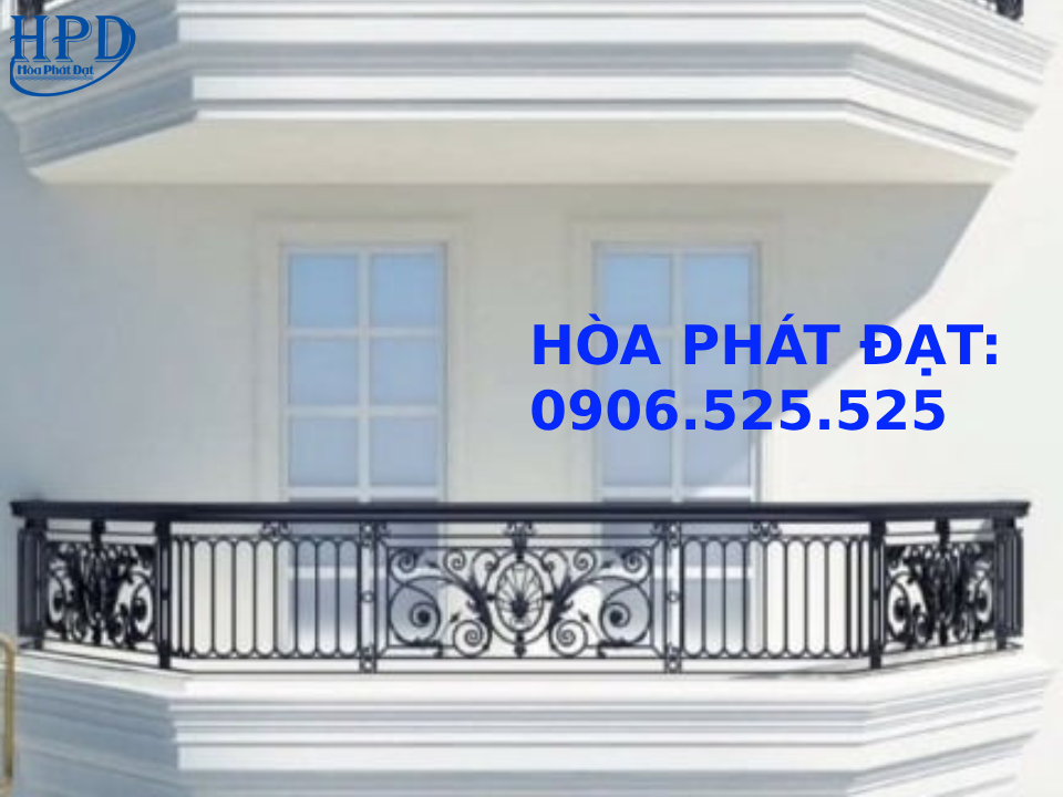 Lan can cổ điển lầu 2 thương hiệu Hòa Phát Đạt