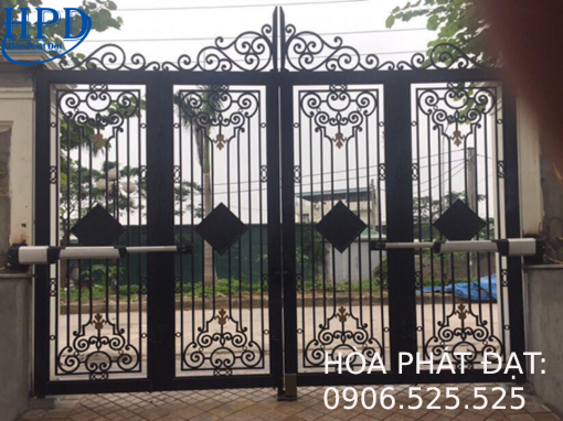 Cổng sắt mỹ thuật AH0330