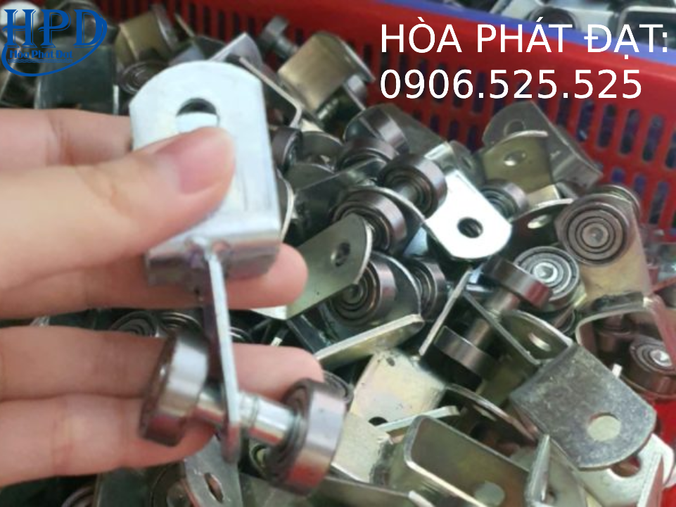 Puly bằng gang và inox mái xếp bạt kéo giá rẻ