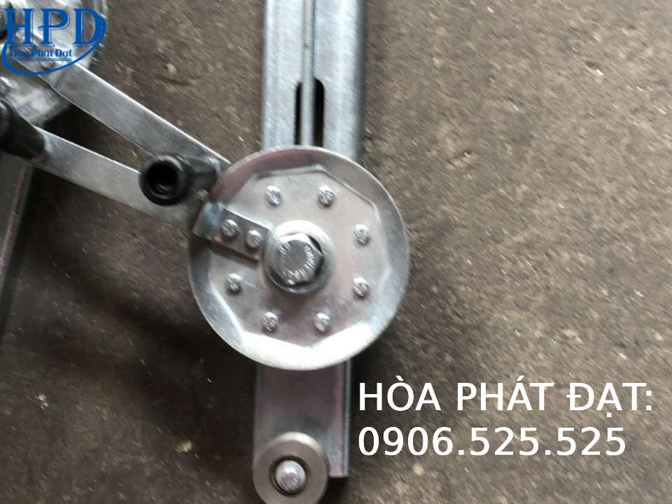 Tay quay liền trục mái xếp giá rẻ nhất hiện nay