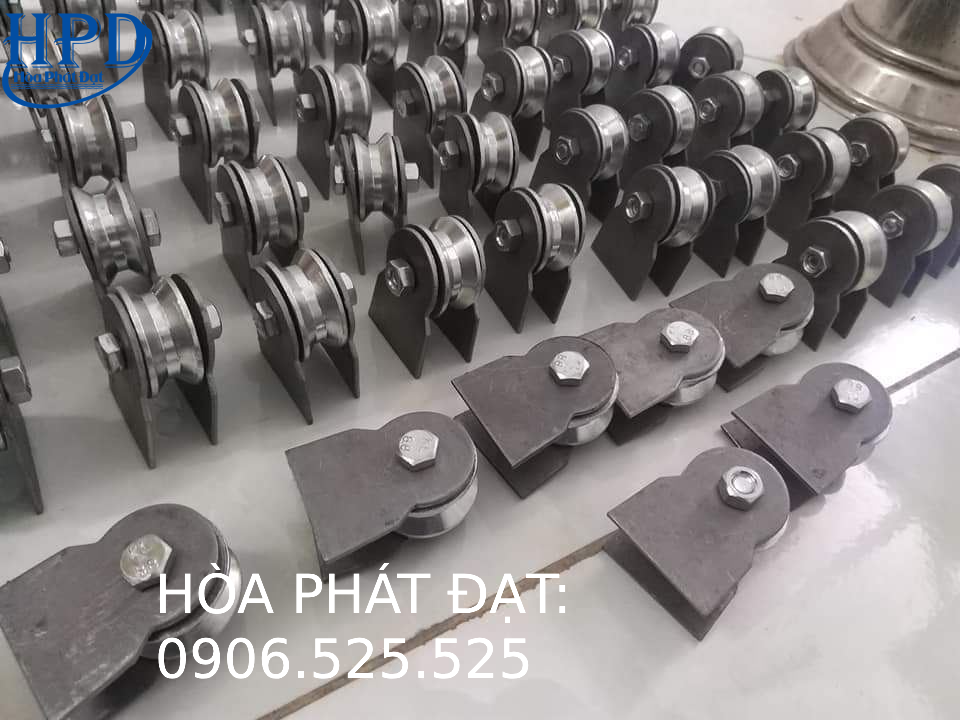 Puly bằng gang và inox mái xếp bạt kéo giá rẻ