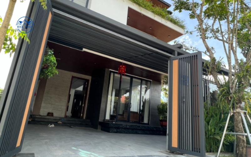 bạt mái xếp khung hợp kim nhôm