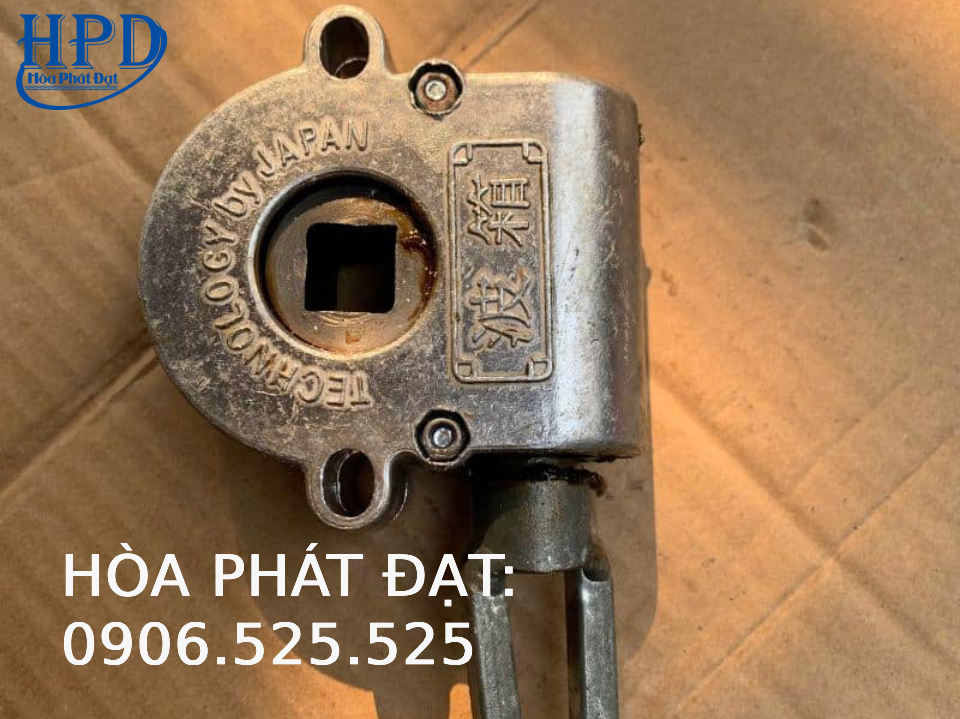 Vật tư, linh kiện, phụ kiện hộp số mái hiên