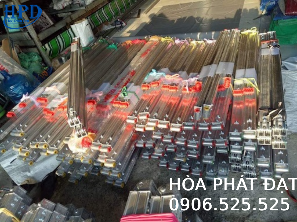 Linh kiện mái che di động - Tay càng mái hiên