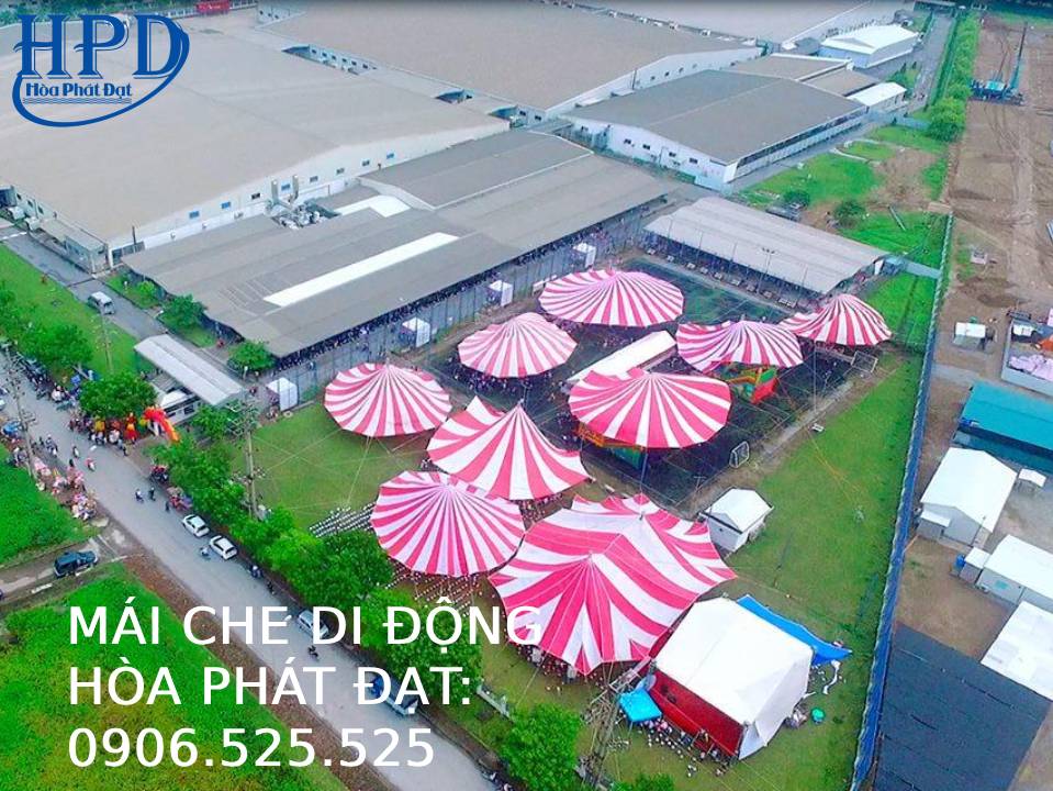 Dù khổ lớn che sự kiện